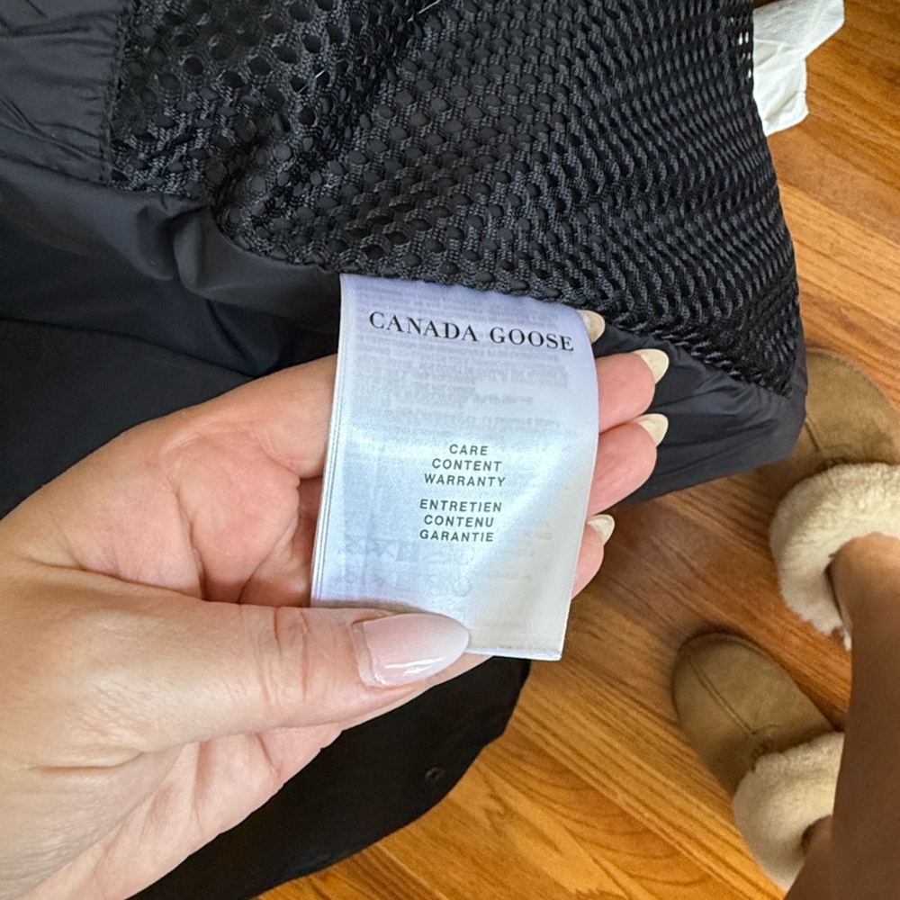 Canada Goose Women’s Lorette Parka - black label - Picture 10 of 10
